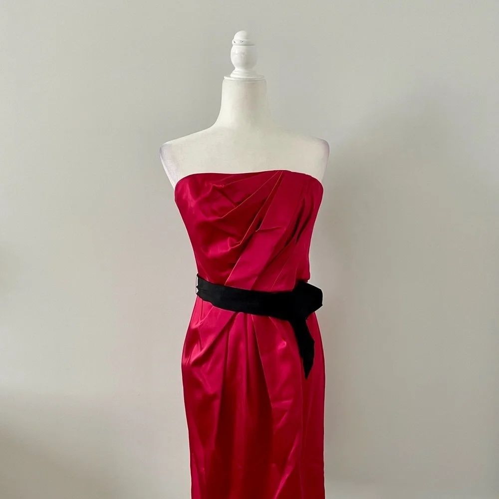 White House Black Market Strapless Dress - Picture 3 of 7